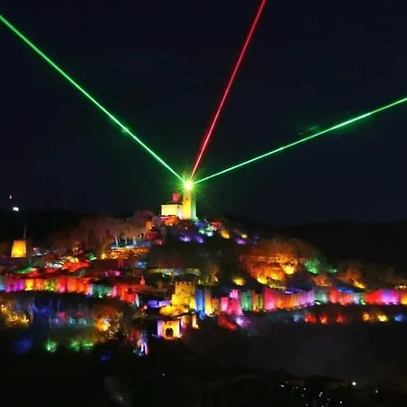 стонел-семейно студио Daire